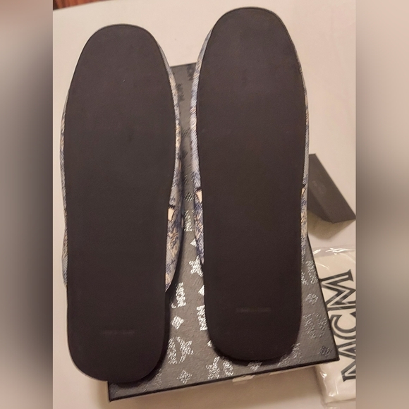 NEW MCM Slippers Monogram With Dust Bag, Box, Care Card Size Womens 7-7.5 Cotton - Picture 9 of 16
